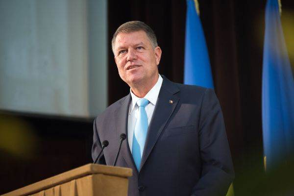 "Nu există motive care să ne determine să nu folosim toate vaccinurile aprobate la nivel european"